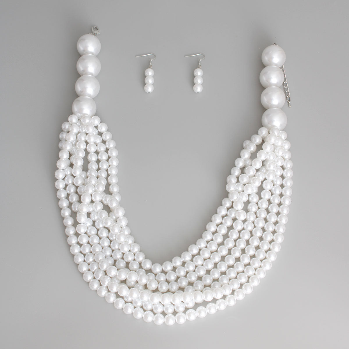 White Bubble Gum Pearl Necklace