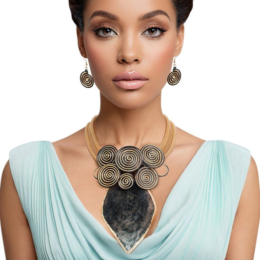 Pendant Black Resin Leaf Wire Tribal Necklace