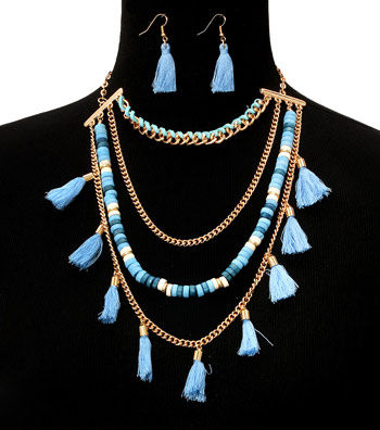 Blue Yarn Tassel Necklace Set