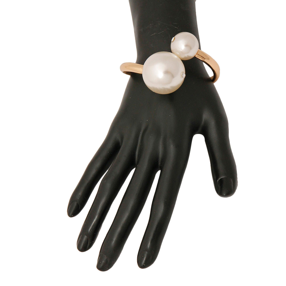 Cream Pearl Hinged Bracelet
